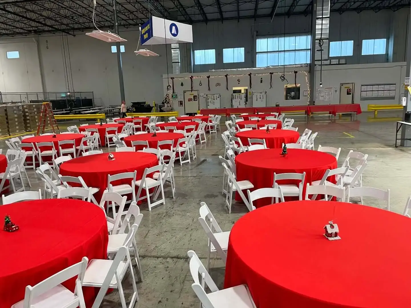 Folding chair rentals for outdoor events and large gatherings in Chicago suburbs and Northwest Indiana