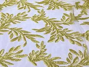 Gold Giselle overlay rental for wedding tables in Chicago suburbs