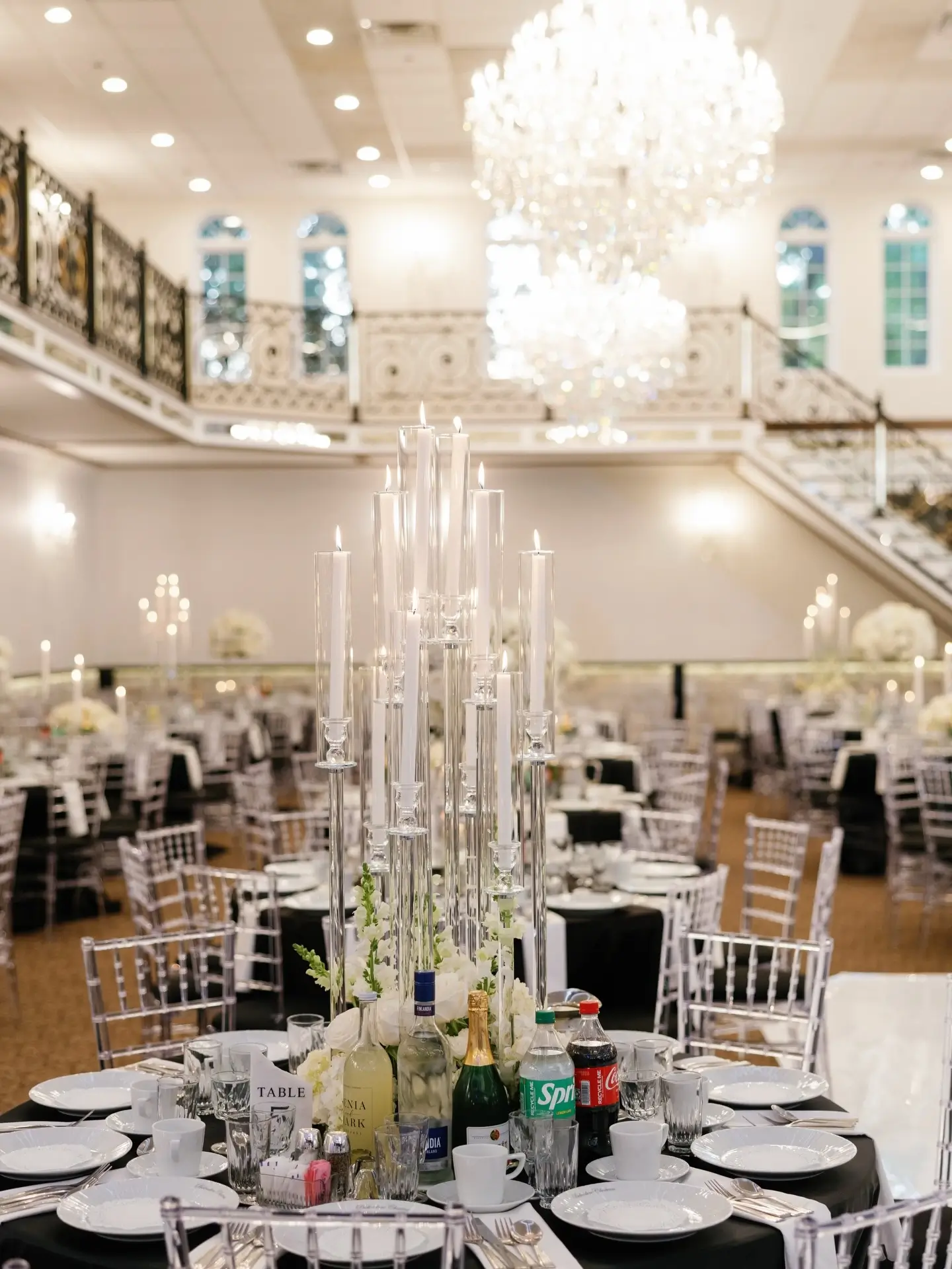 Guest table decor rental for events Chicago Naperville Orland Park IL