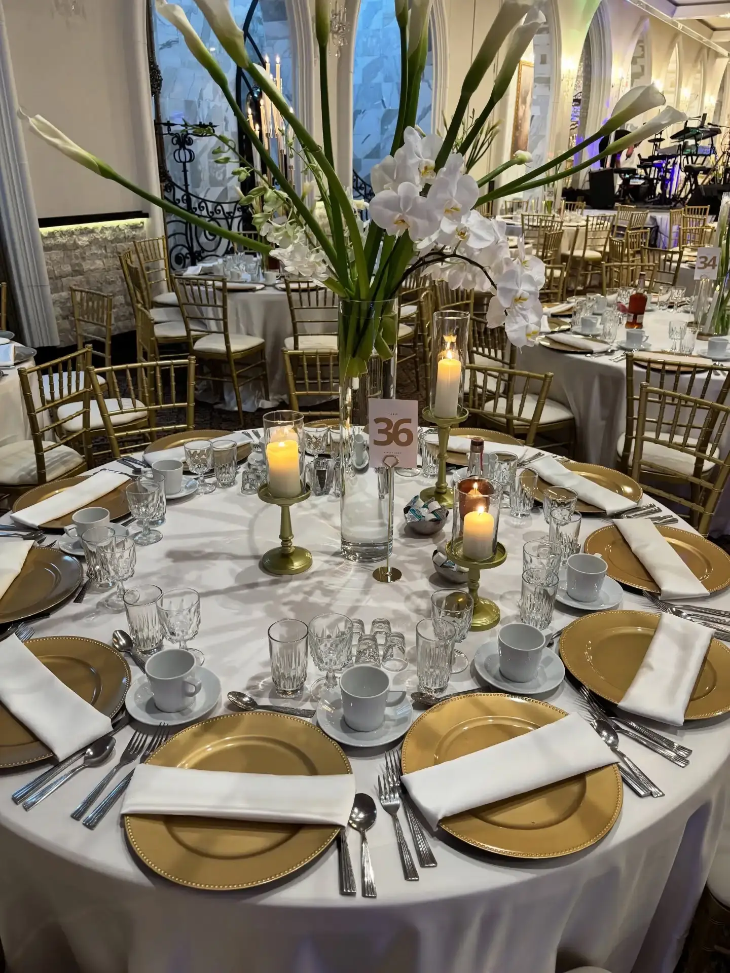 Guest table decor rental for weddings and quinceañeras Chicagoland IL