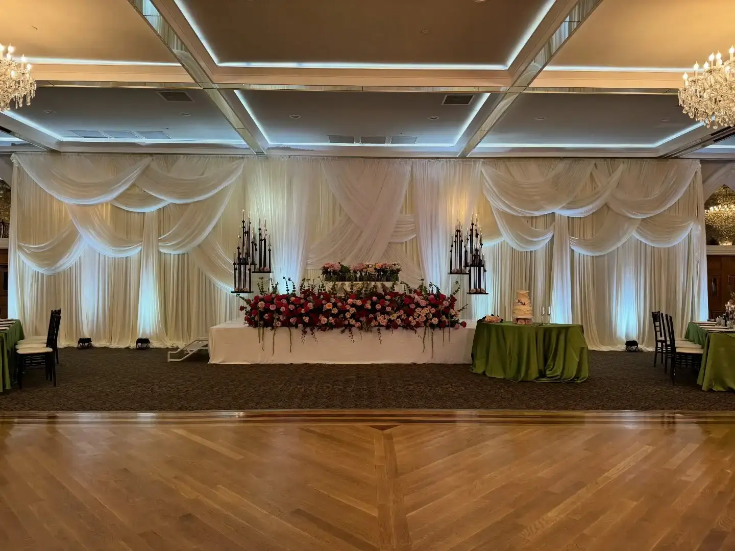 Head table backdrop design rental for weddings and quinceañeras Chicagoland IL